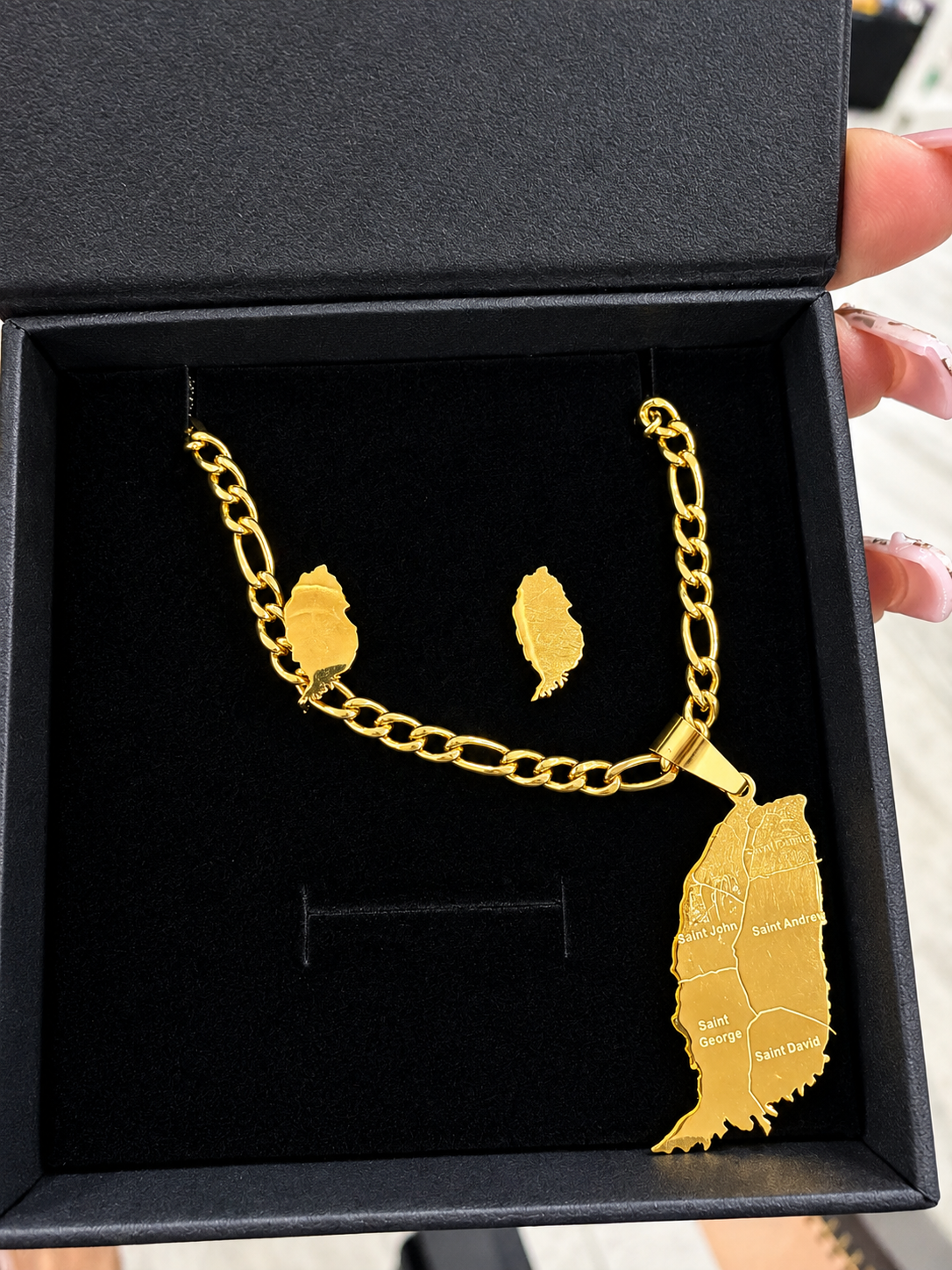Grenada Jewelry Set